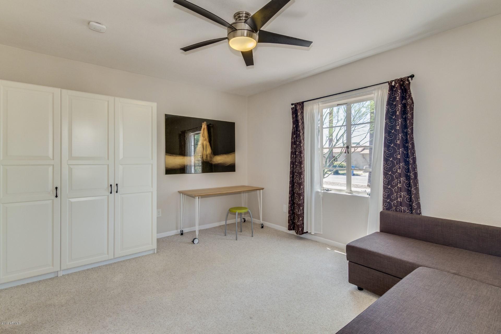 1556 East Cheery Lynn Road Phoenix, AZ 85014 - Photo 9 of 31 0014-Cheery (14)