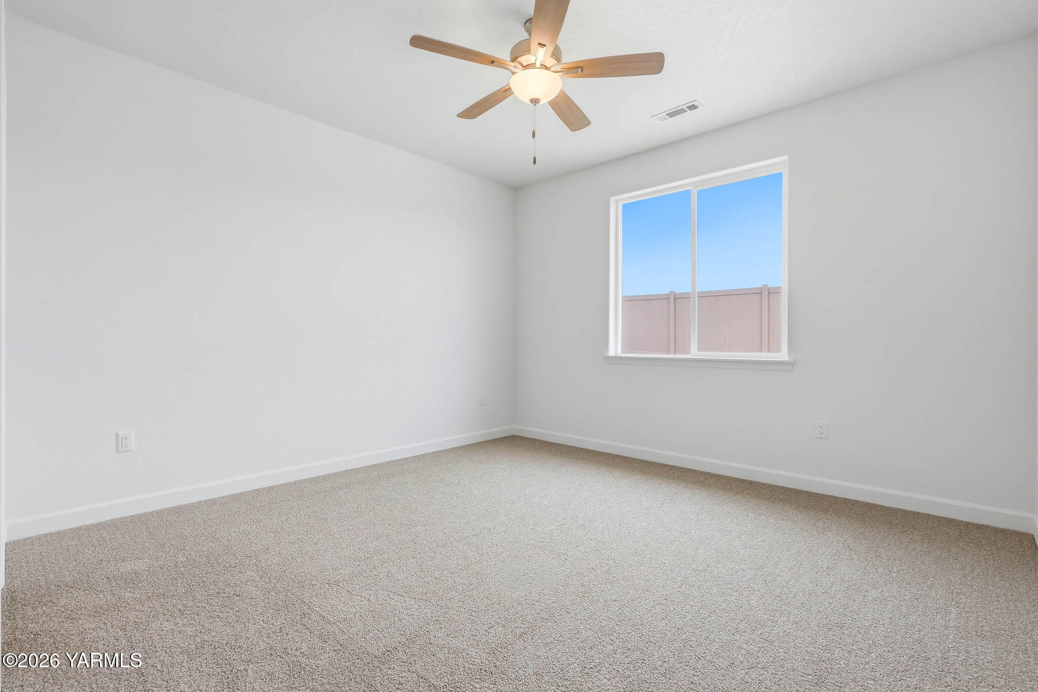 219 Packer Street Prosser, WA 99350 - Photo 19 of 36 20_219 packer st-16