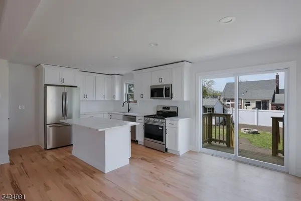 $639,900 | 946 Moessner Avenue, Union, NJ 07083