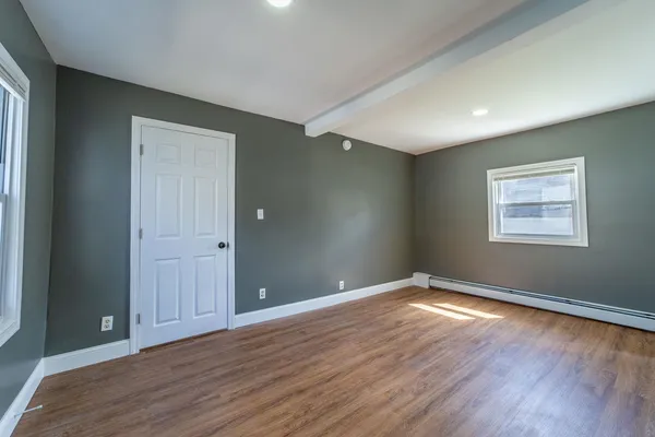 $2,695 | 14 Winter Street, Plymouth, NH 03264