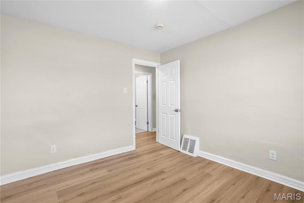 8320 Lucas And Hunt Road St. Louis, MO 63136 - Photo 11 of 20