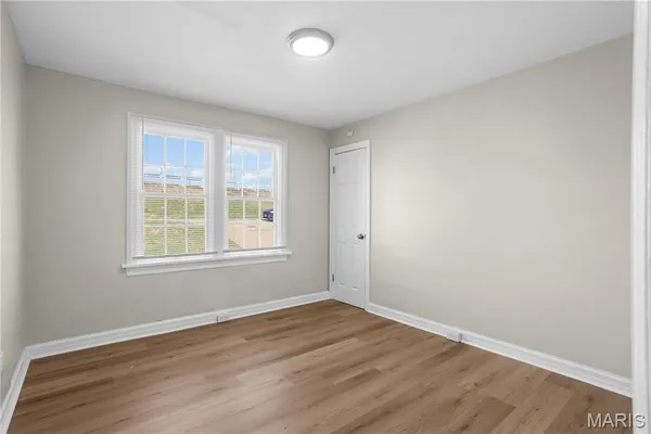 $99,900 | 8320 Lucas And Hunt Road, St. Louis, MO 63136