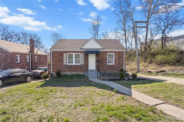 $99,900 | 8320 Lucas And Hunt Road, St. Louis, MO 63136