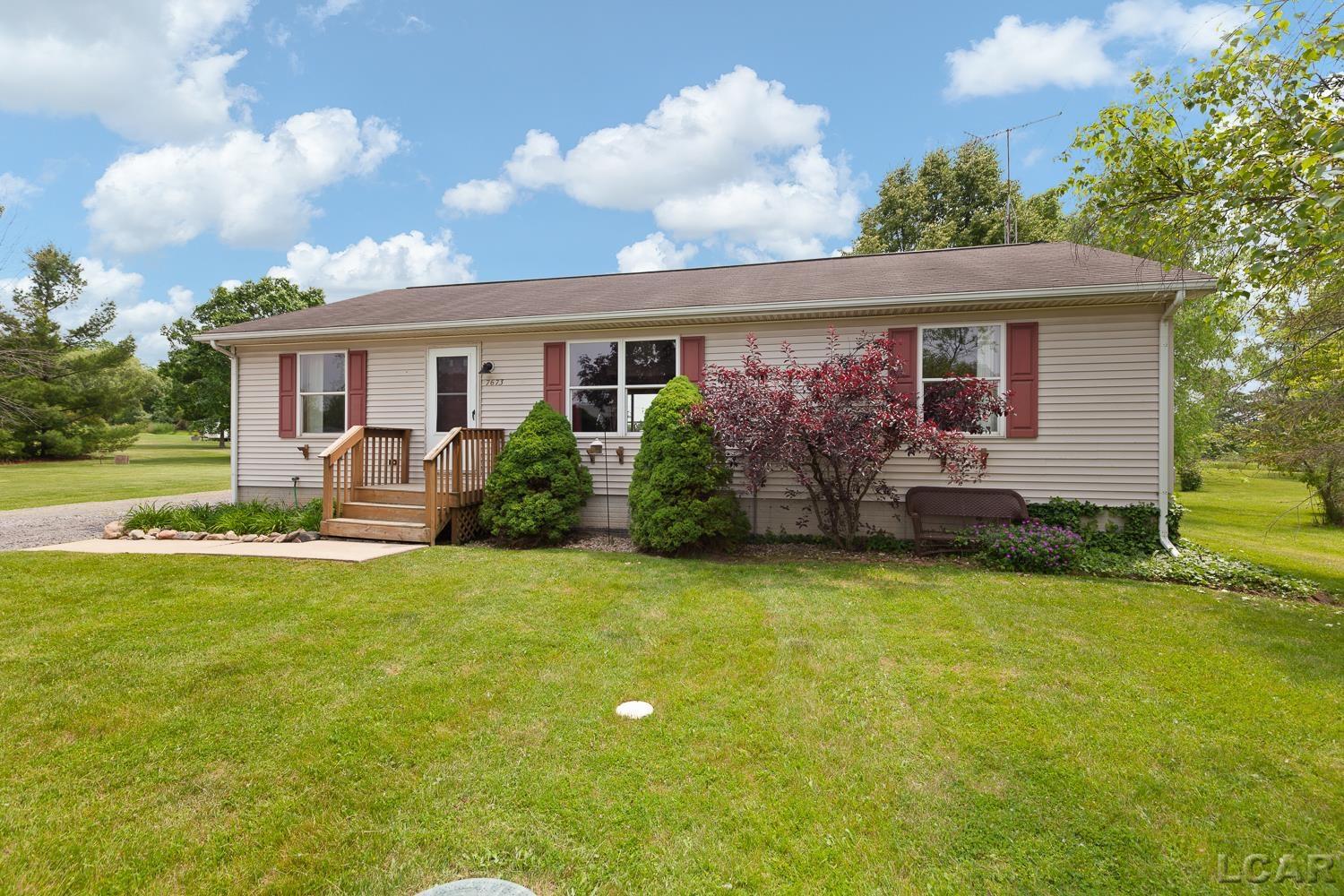7673 Dalton Road Onsted, MI 49265 - Photo 1 of 31 50178377-253c0ebf-4028-4a2a-800d-ac3fe1cfb3c4.JPG
