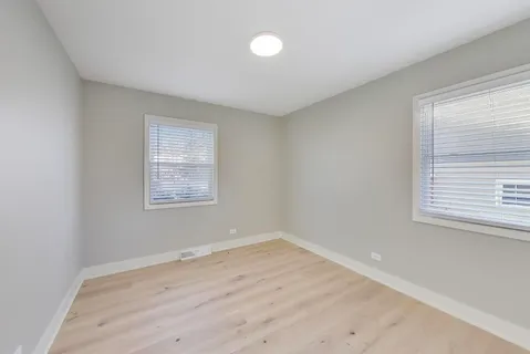 $3,800 | 4150 Williams Court, Hoffman Estates, IL 60192