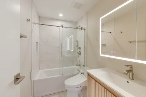 $3,800 | 4150 Williams Court, Hoffman Estates, IL 60192