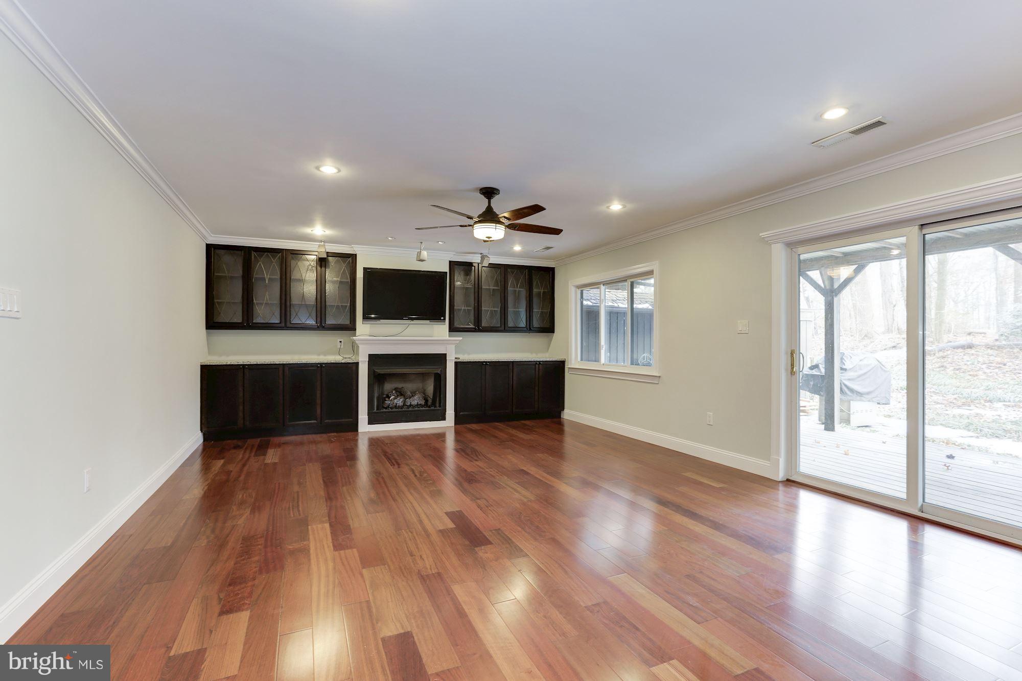 2021 Golf Course Drive Reston, VA 20191 - Photo 22 of 30 Interior (General)