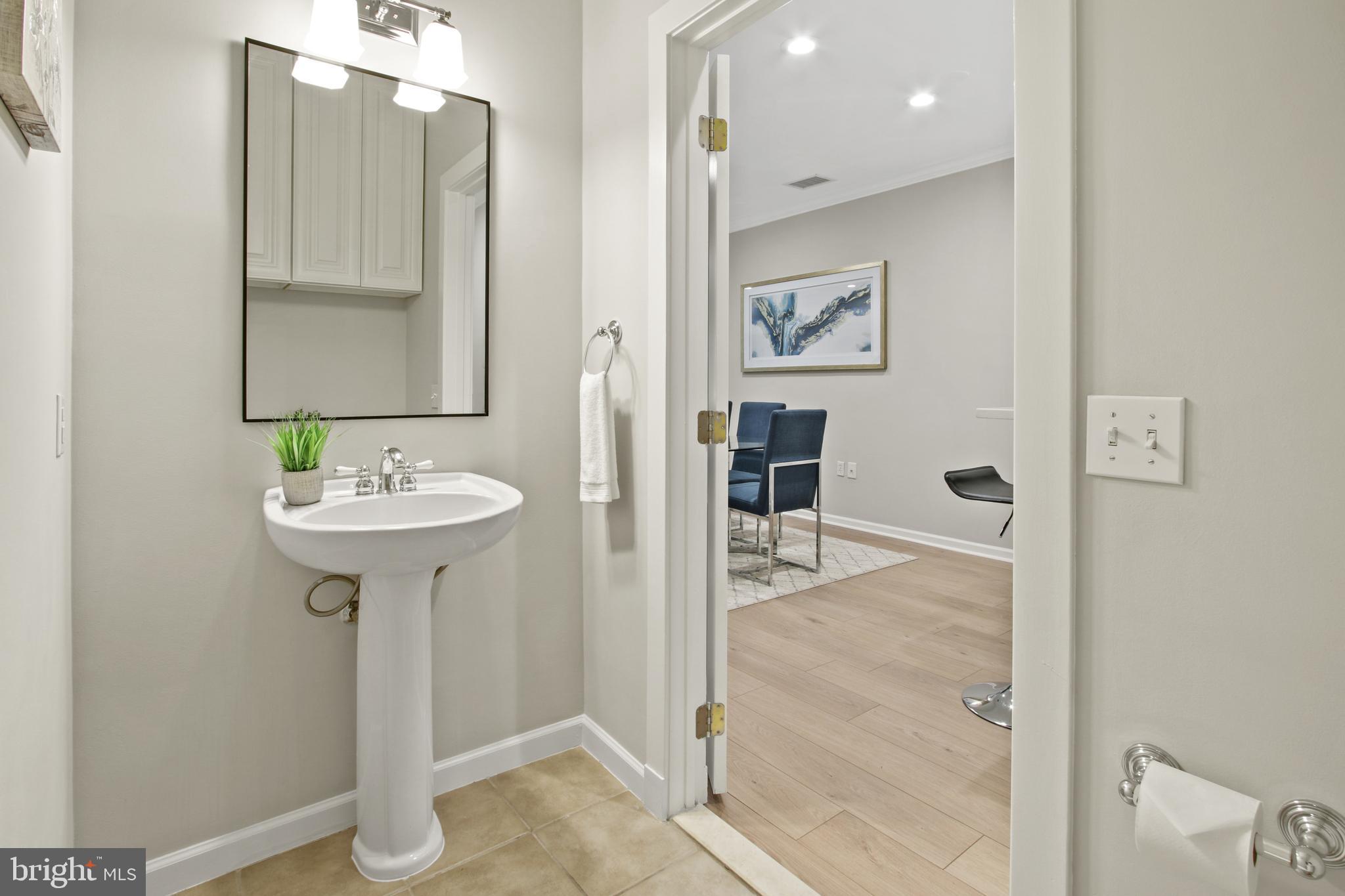 343 Cedar Street Northwest, Unit 102 Washington, DC 20012 - Photo 25 of 65