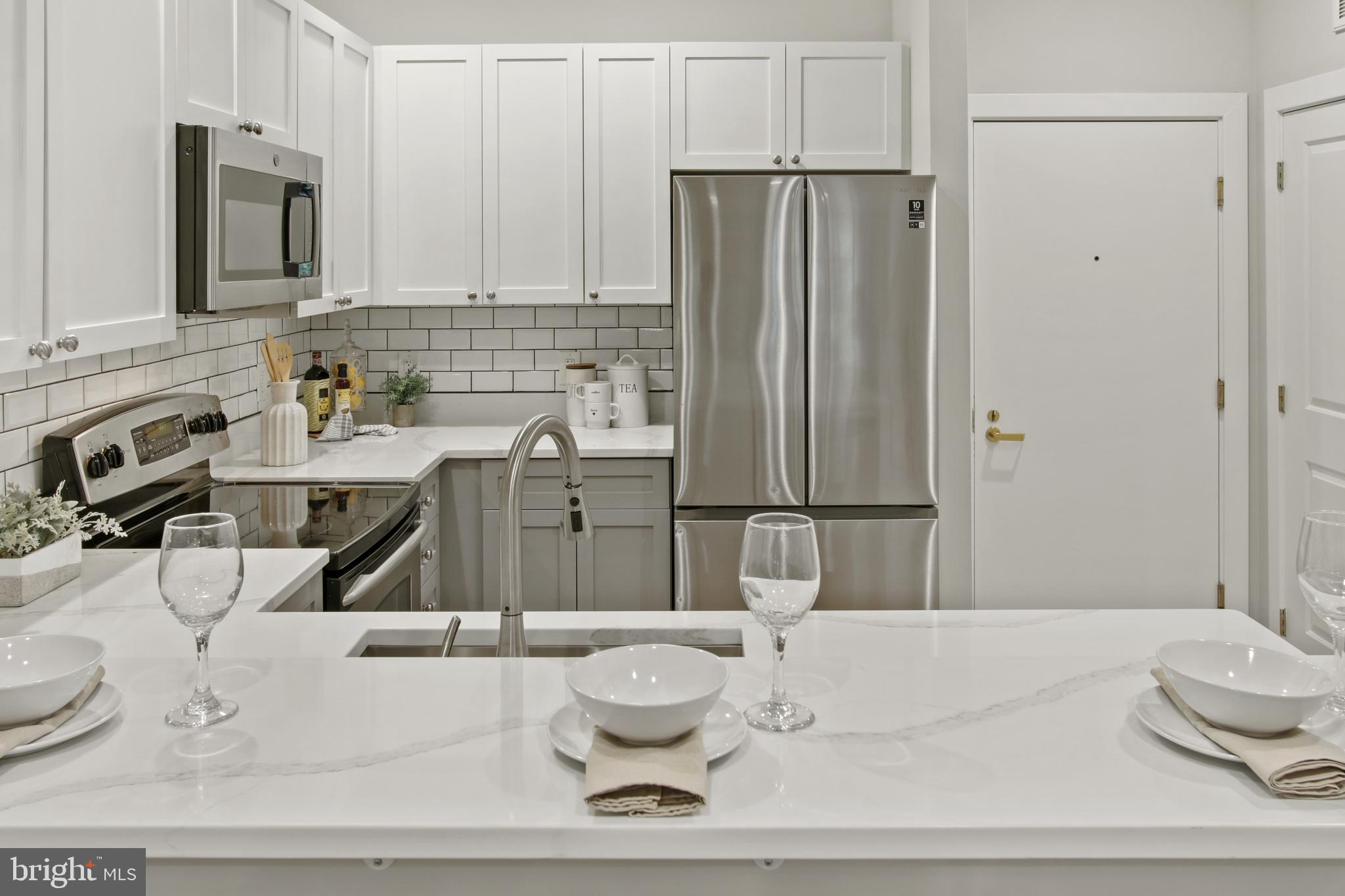 343 Cedar Street Northwest, Unit 102 Washington, DC 20012 - Photo 7 of 65