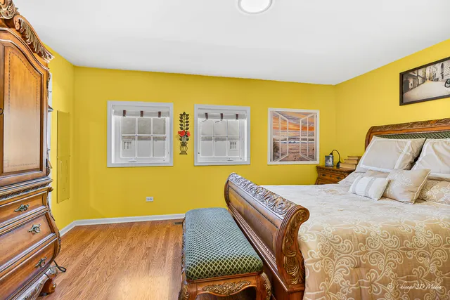 $429,000 | 183 East River Road, Unit F4, Des Plaines, IL 60016