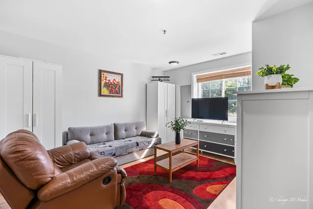 $429,000 | 183 East River Road, Unit F4, Des Plaines, IL 60016