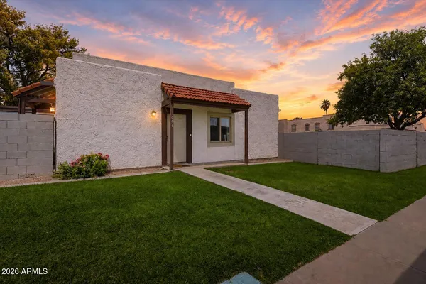 $260,000 | 1006 East Redfield Road, Tempe, AZ 85283