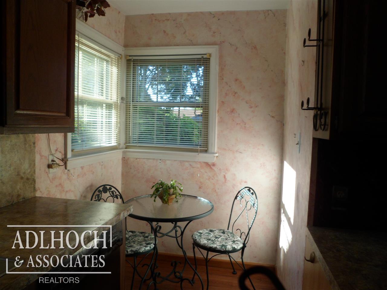 47 Vernier Road Grosse Pointe, MI 48236 - Photo 11 of 26