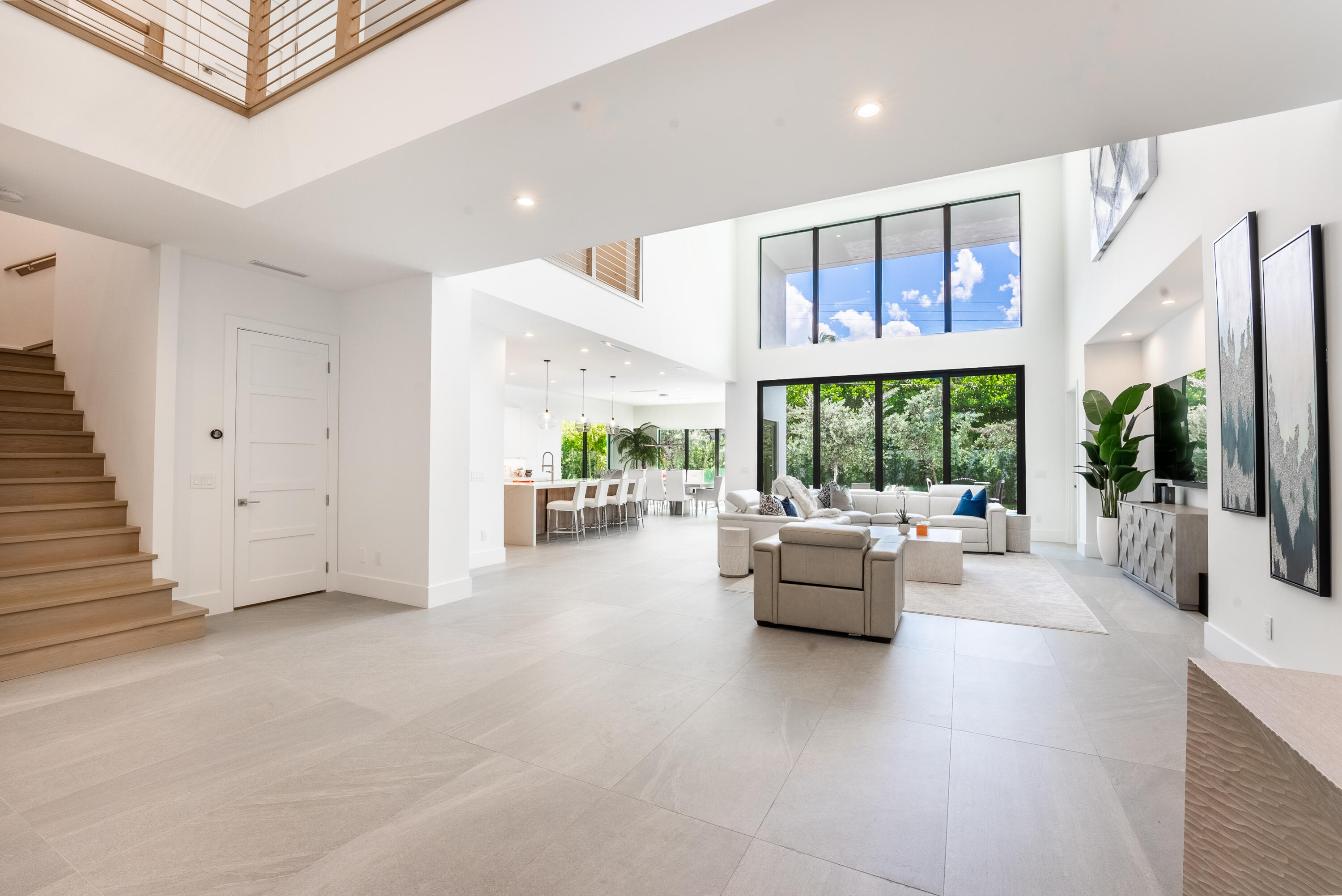 255 Northeast Spanish Court Boca Raton, FL 33432 - Photo 14 of 69 DSC09374-HDR-2