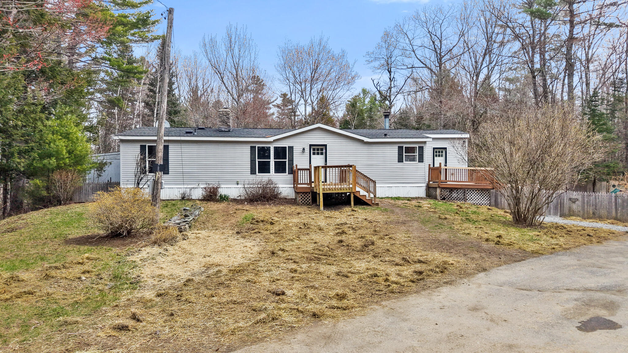 85 Canaan Road Hampden, ME 04444 - Photo 2 of 42 dji_fly_20260424_134100_0424_17770528405