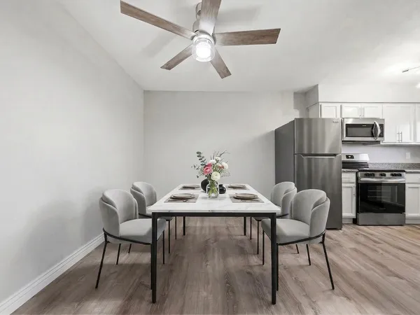 $1,199 | 127 South Outpost Road, Unit 4, Apache Junction, AZ 85119