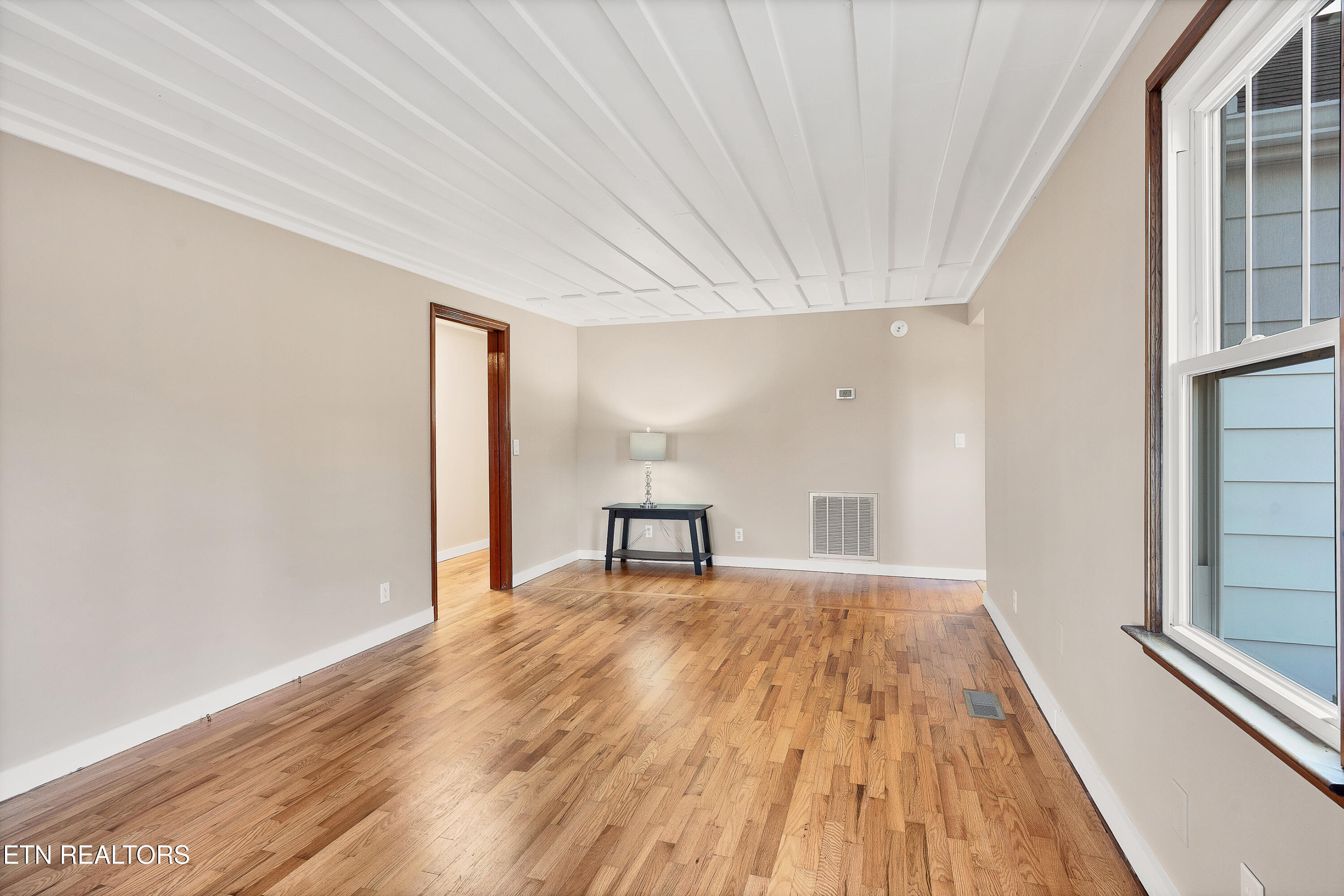 2919 Montvale Road Maryville, TN 37803 - Photo 18 of 45 GORGEOUS REFINISHED HARDWOOD FLOORS
