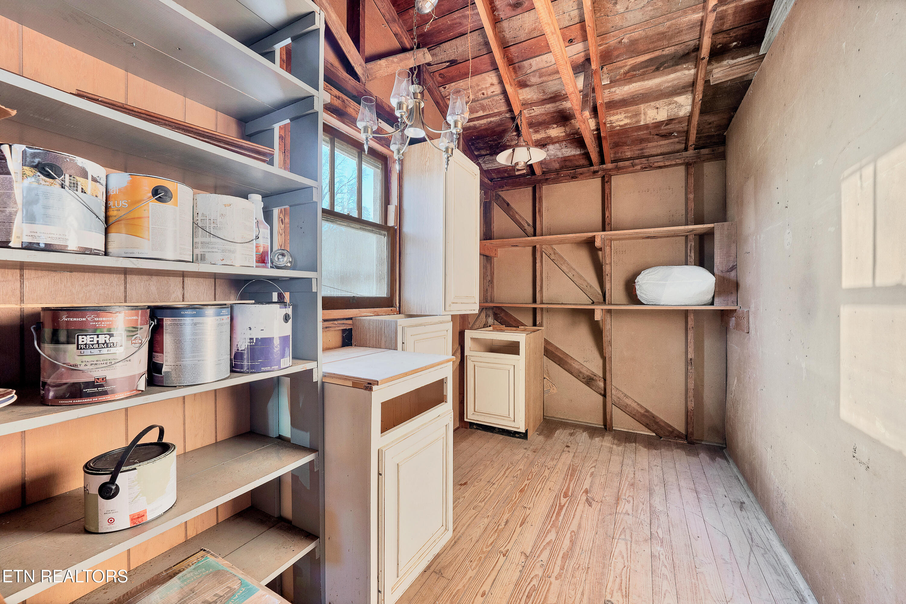 2919 Montvale Road Maryville, TN 37803 - Photo 33 of 45 WORKSHHOP/STORAGE