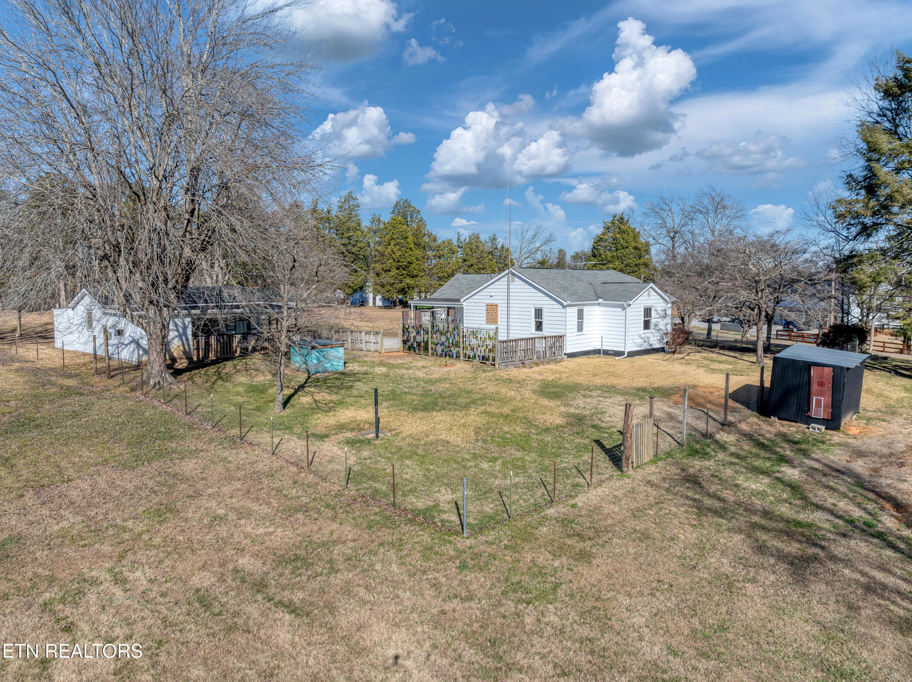 2919 Montvale Road Maryville, TN 37803 - Photo 37 of 45 WELL HOUSE IS IN BACK YARD