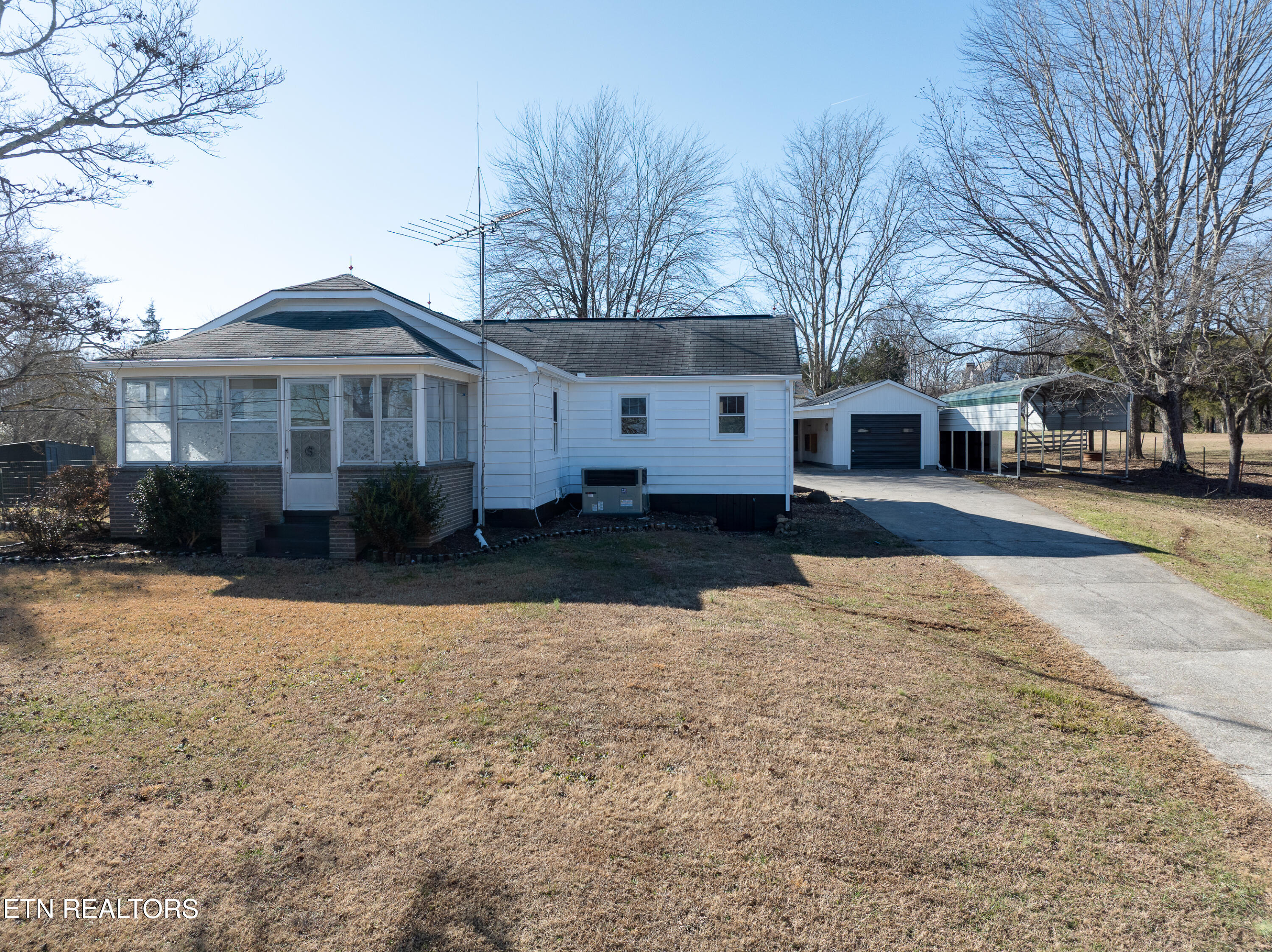 2919 Montvale Road Maryville, TN 37803 - Photo 40 of 45 HOME IS ON UPDATED WELL WATER