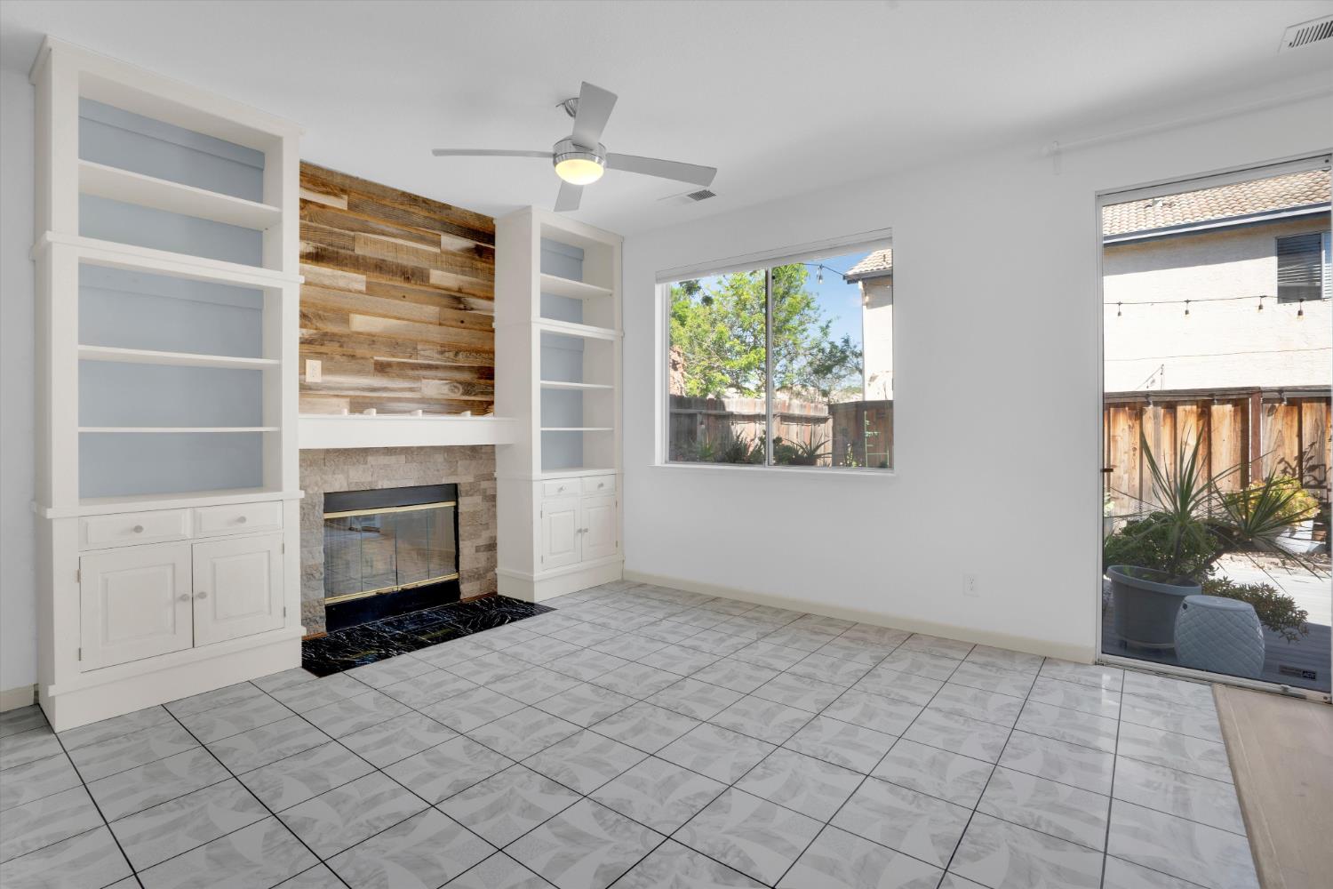 1977 Grove Court Tracy, CA 95376 - Photo 11 of 36