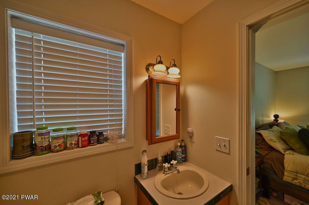 189 Sawmill Road Greentown, PA 18426 - Photo 47 of 57 Photo 39