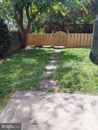 $2,750 | 150 Gold Kettle Drive, Gaithersburg, MD 20878