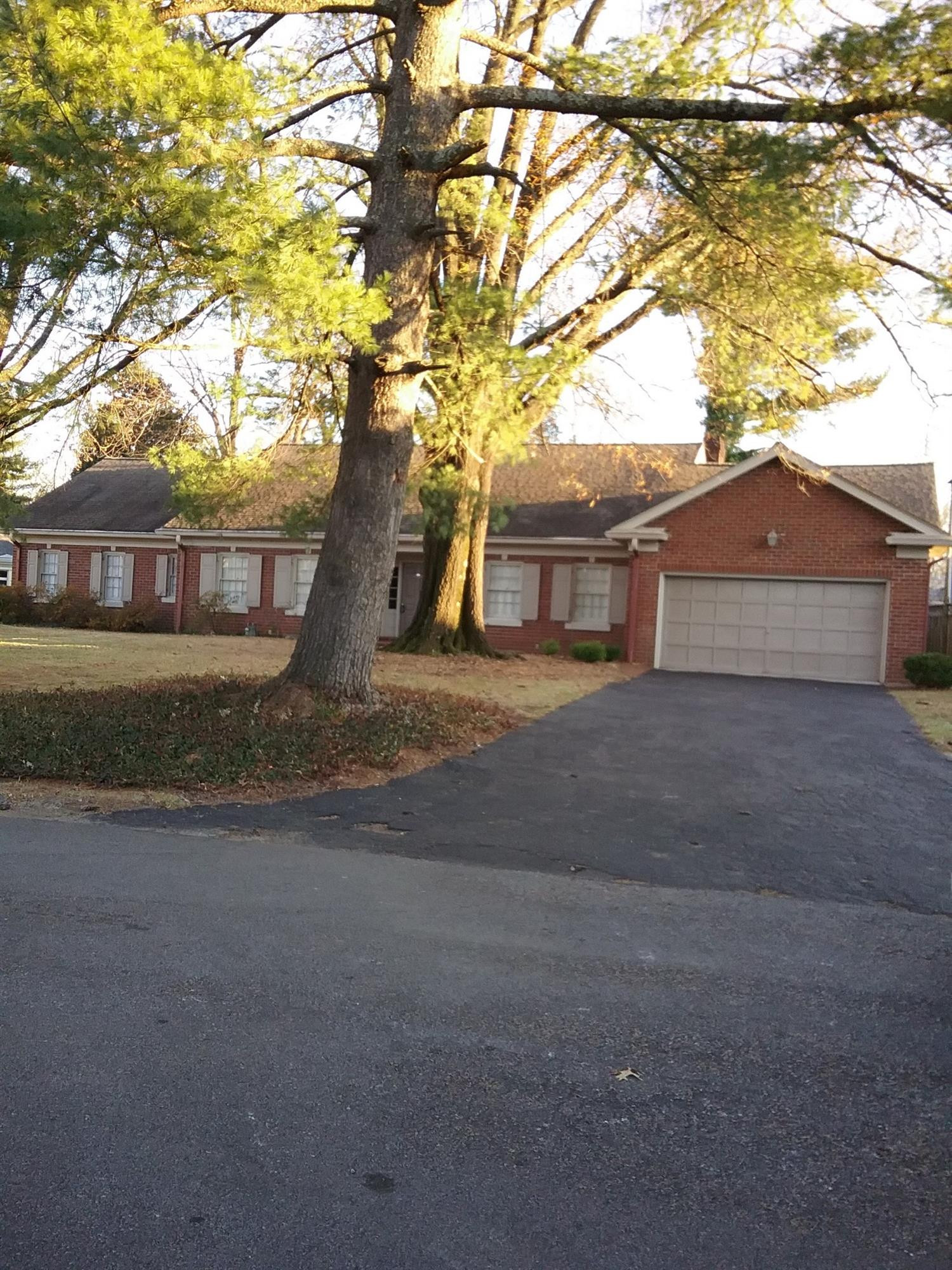 232 Barrow Road Lexington, KY 40502 - Photo 12 of 44 Photo 12