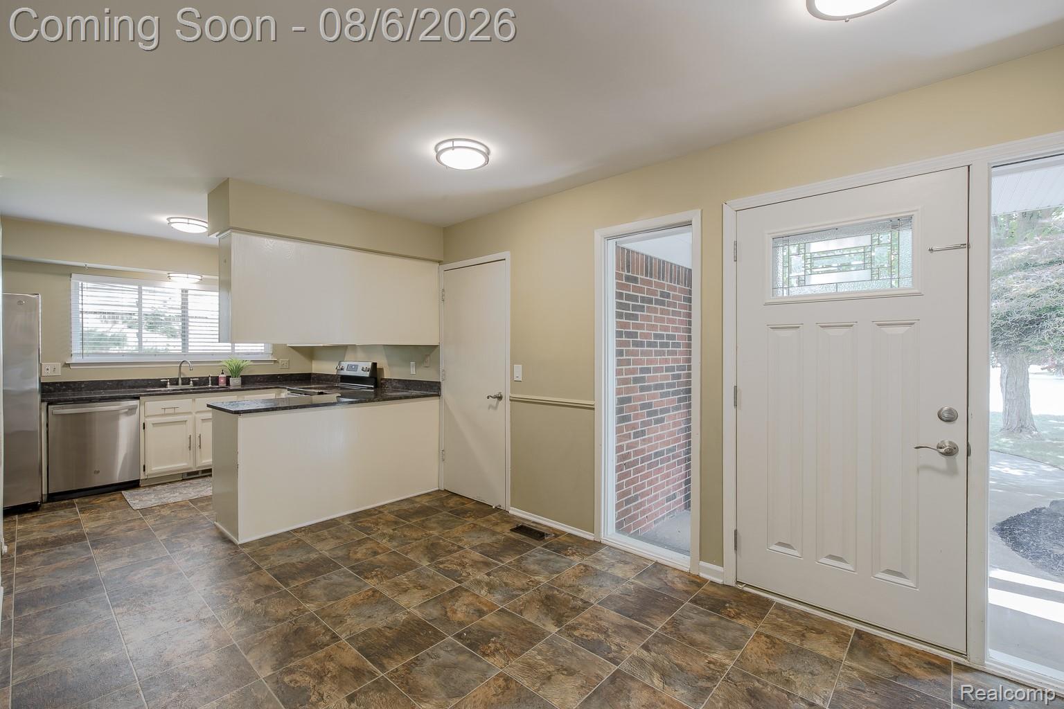 5091 Timber Ridge Trail Clarkston, MI 48346 - Photo 5 of 46 5091 Timber Ridge-6.jpg