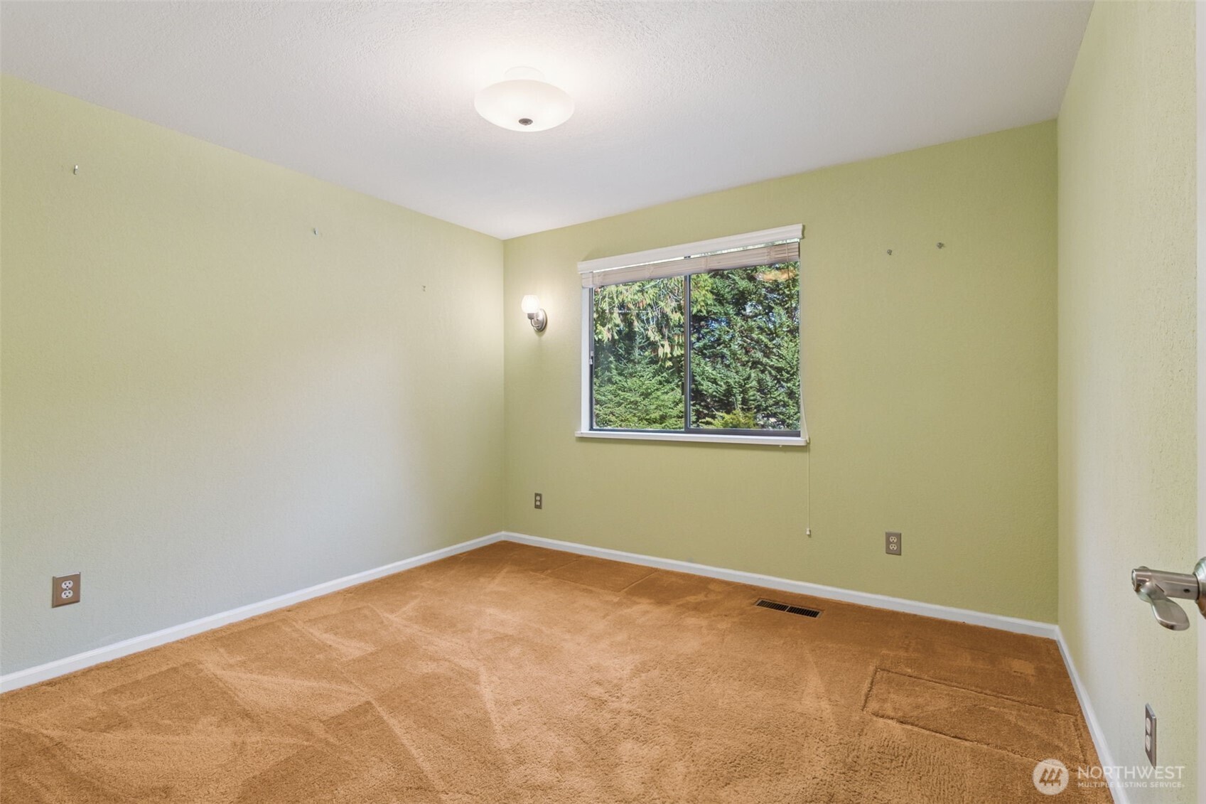 8925 Libby Road Northeast Olympia, WA 98506 - Photo 11 of 33 Gallery Image 11