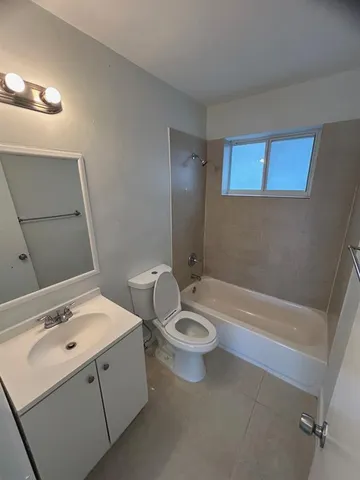 $1,550 | 7421 Venetian Street, Unit 2, Miramar, FL 33023