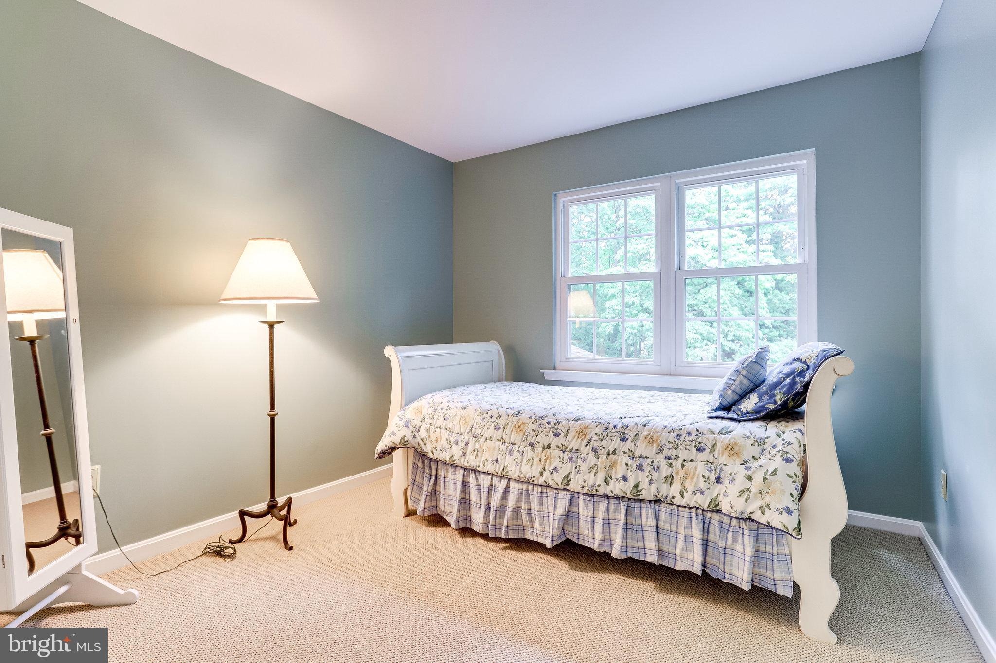 1216 Bishopsgate Way Reston, VA 20194 - Photo 24 of 48 Bedroom #4