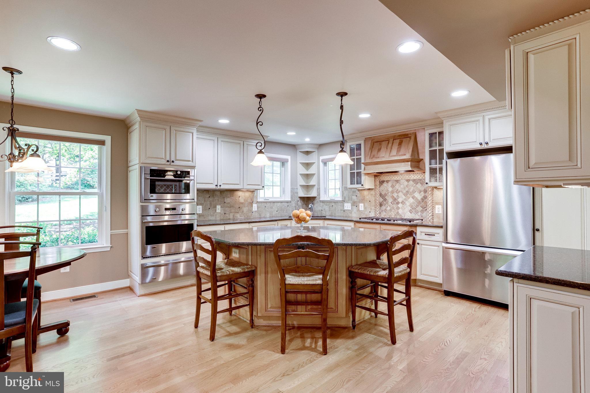 1216 Bishopsgate Way Reston, VA 20194 - Photo 9 of 48 Renovated & Expanded Eat-in Kitchen!