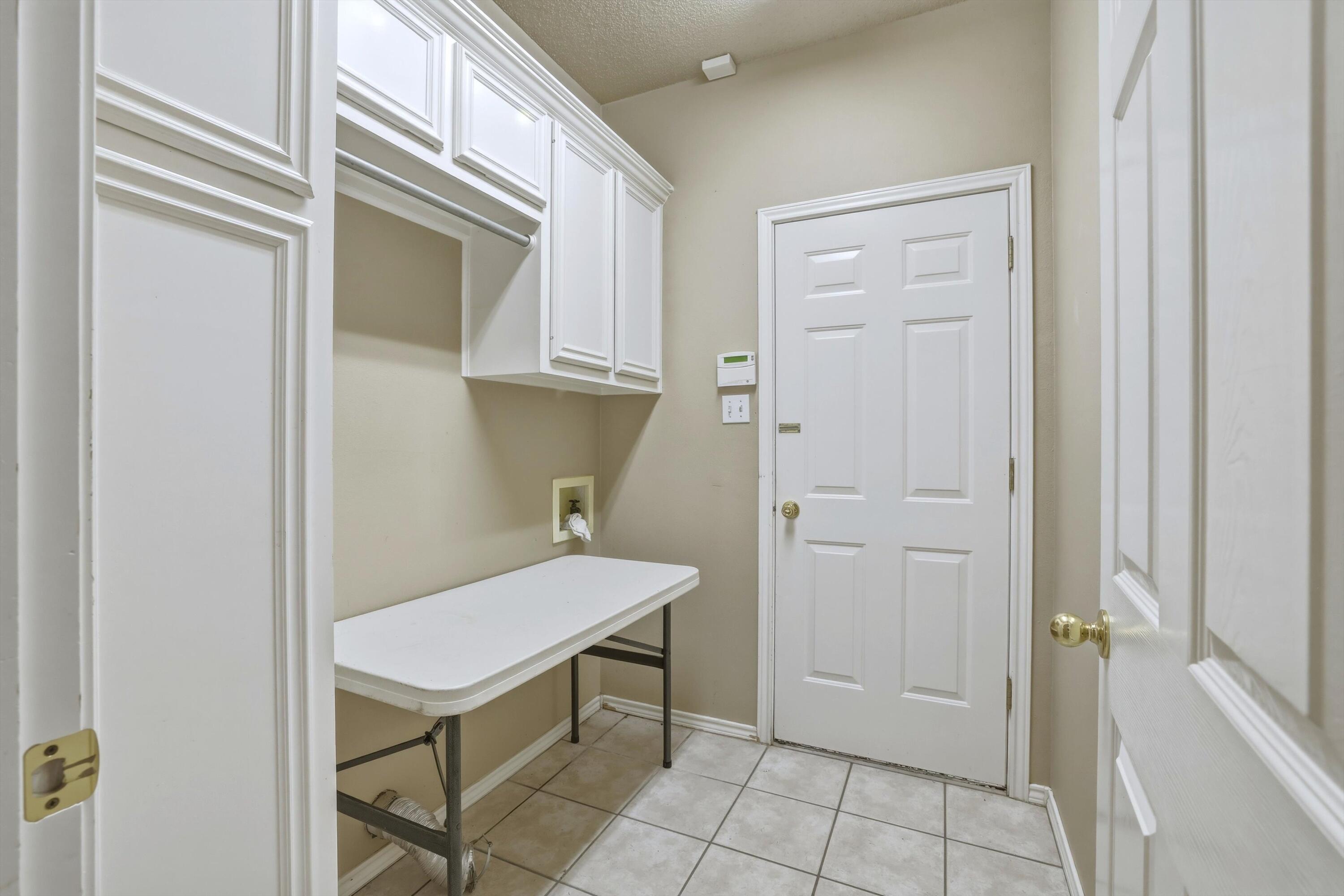 5419 70th Street Lubbock, TX 79424 - Photo 25 of 28 13-5419_70th_Street_026_DxO