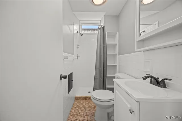 $194,900 | 74 Baynes Street, Buffalo, NY 14213