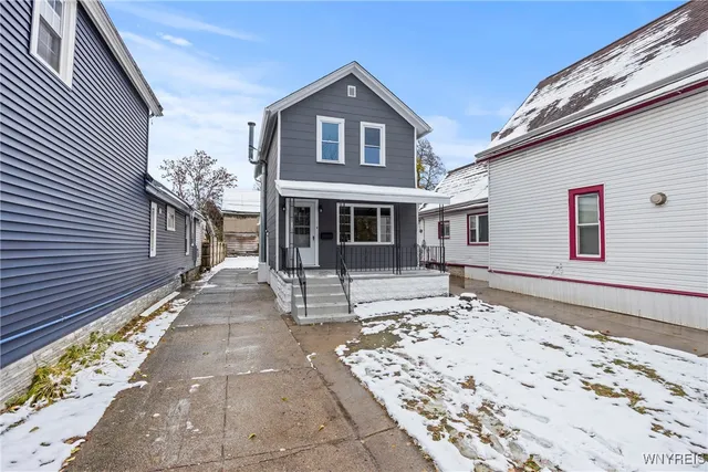 $194,900 | 74 Baynes Street, Buffalo, NY 14213