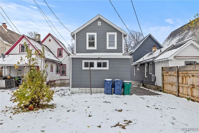 $194,900 | 74 Baynes Street, Buffalo, NY 14213