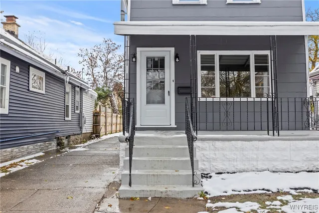 $194,900 | 74 Baynes Street, Buffalo, NY 14213