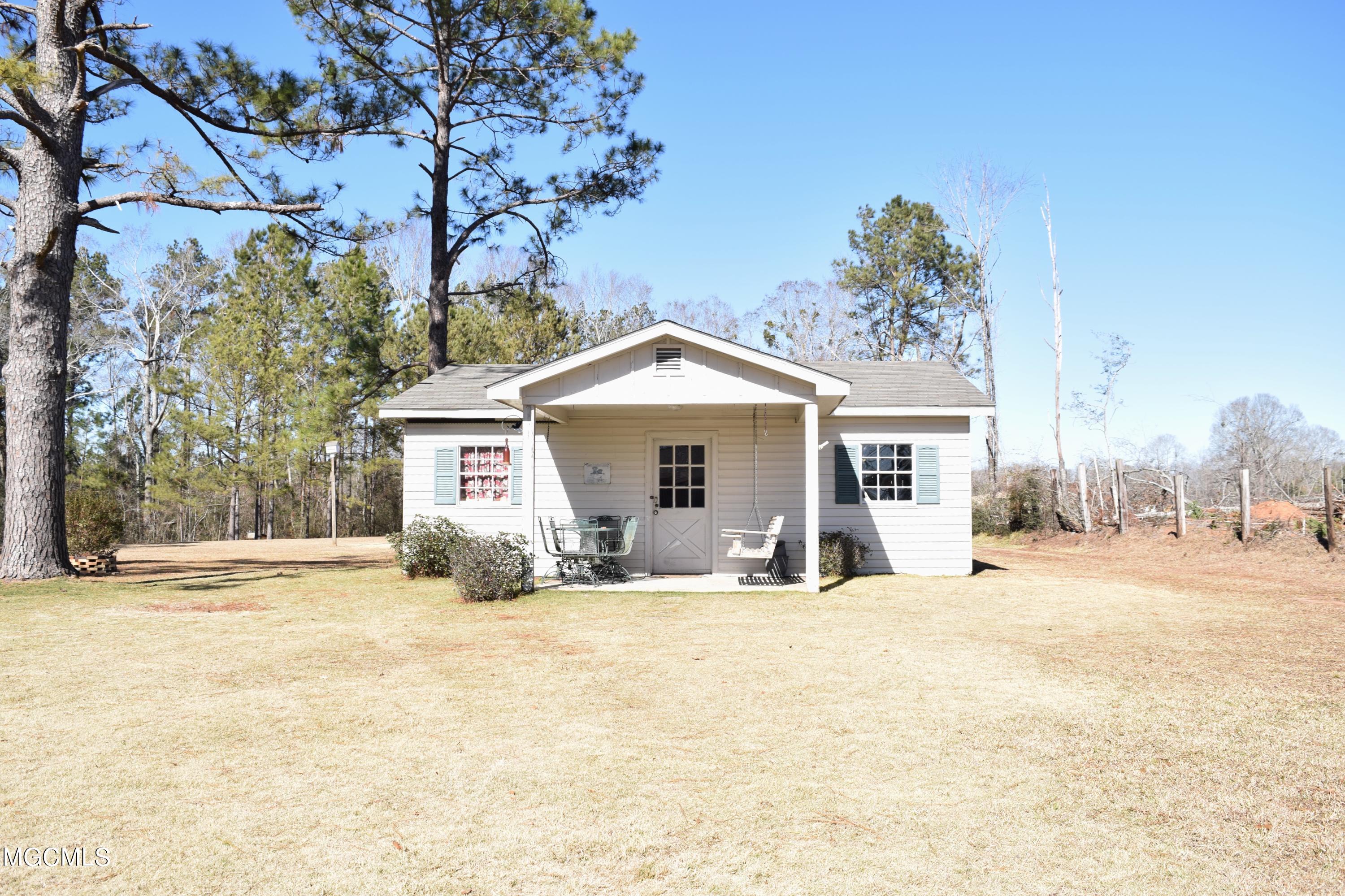 158 Dickerson Road Lucedale, MS 39452 - Photo 32 of 49 DSC_0169