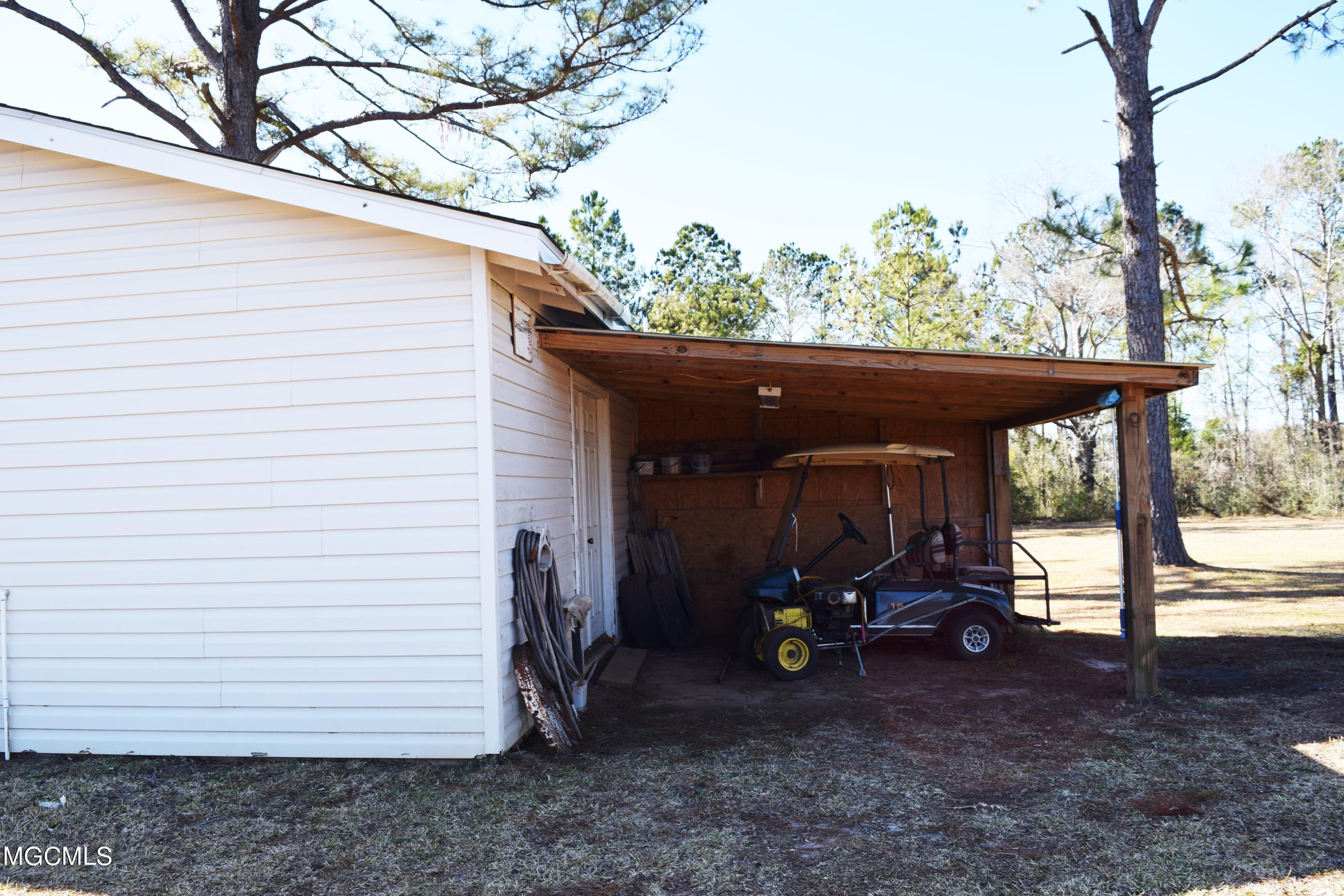 158 Dickerson Road Lucedale, MS 39452 - Photo 40 of 49 DSC_0172