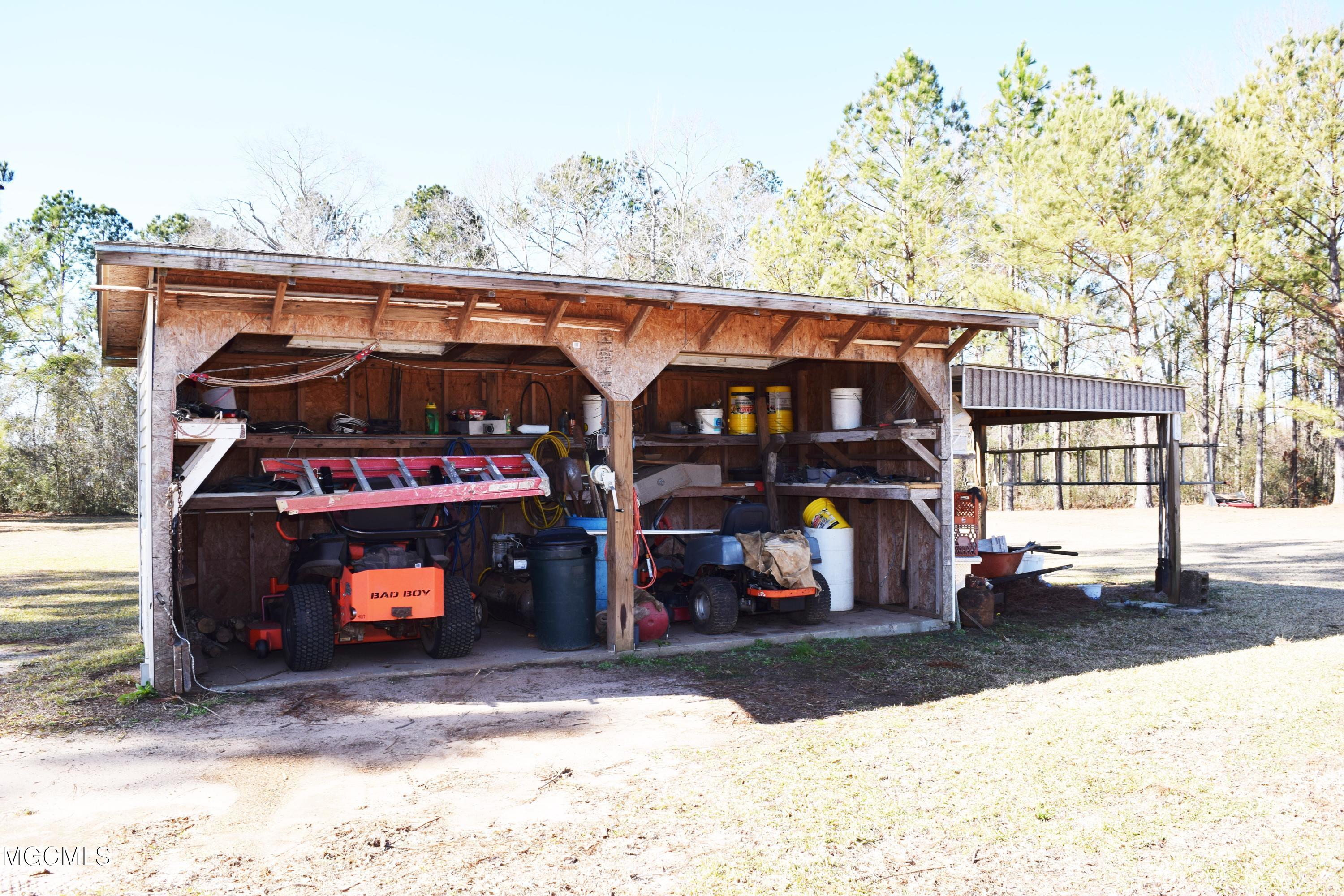 158 Dickerson Road Lucedale, MS 39452 - Photo 43 of 49 DSC_0176