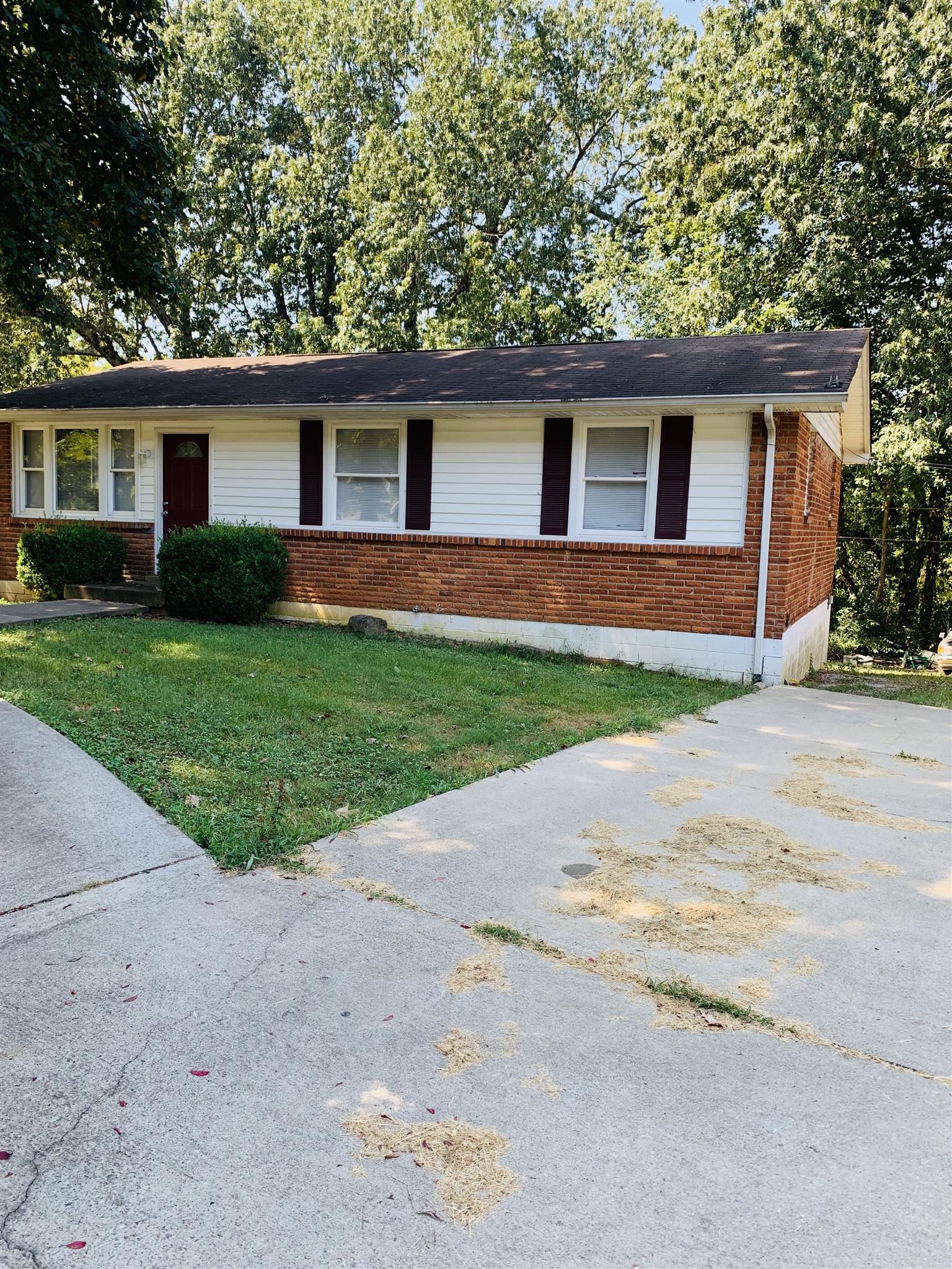 417 Grace Street Springfield, TN 37172 - Photo 1 of 20 Gallery Image 1