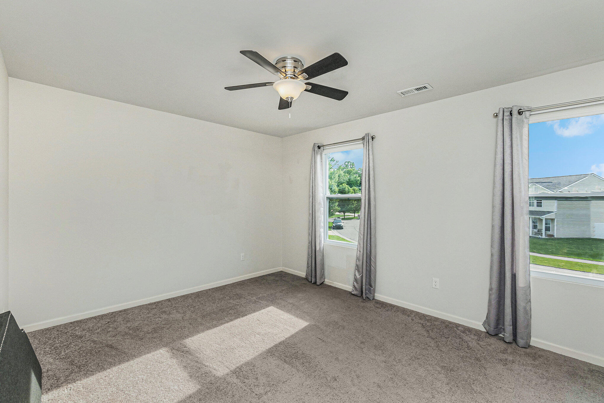 75 Rabbit Run Road Carleton, MI 48117 - Photo 17 of 28 018_gf_1555