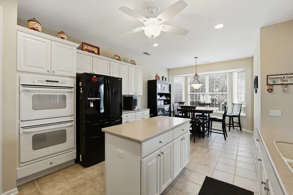 $530,000 | 12314 Arlington Drive, Huntley, IL 60142