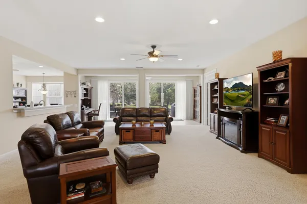 $530,000 | 12314 Arlington Drive, Huntley, IL 60142