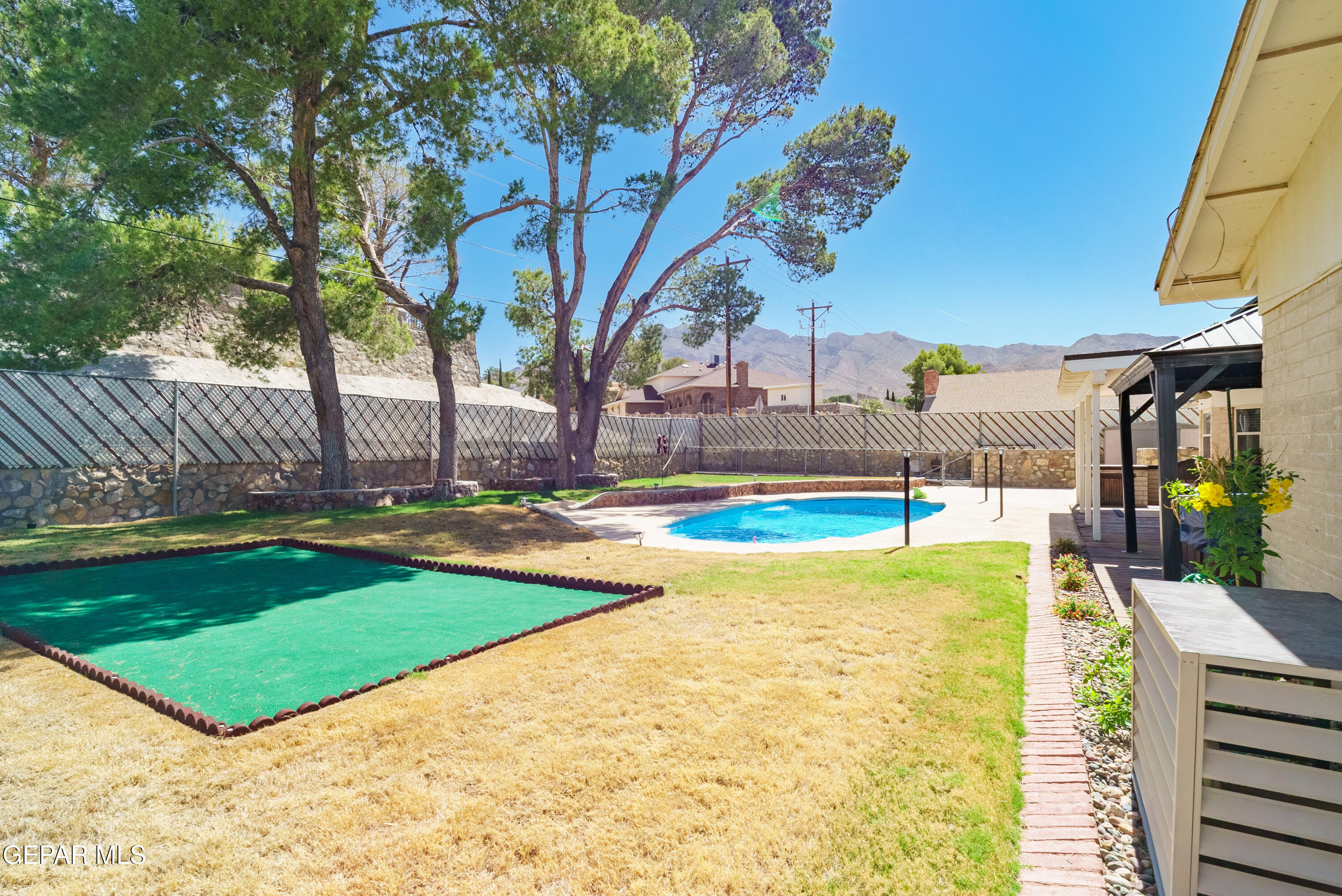 6201 El Risco Street El Paso, TX 79912 - Photo 9 of 41 6201 El Risco Hector Torres 20MB-3
