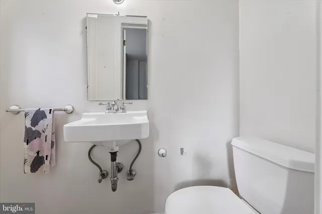 $429,900 | 7823 Flourtown Avenue, Wyndmoor, PA 19038