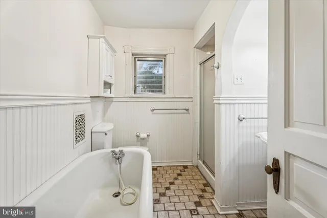 $429,900 | 7823 Flourtown Avenue, Wyndmoor, PA 19038