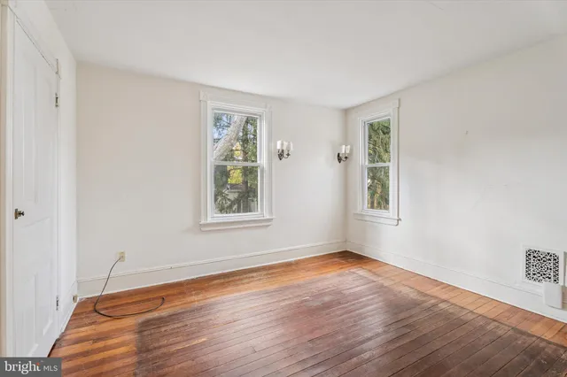 $429,900 | 7823 Flourtown Avenue, Wyndmoor, PA 19038