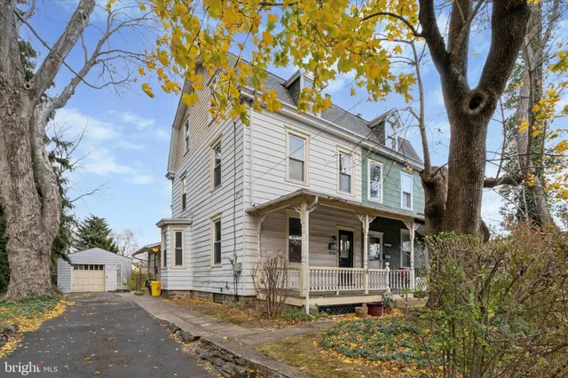 $429,900 | 7823 Flourtown Avenue, Wyndmoor, PA 19038